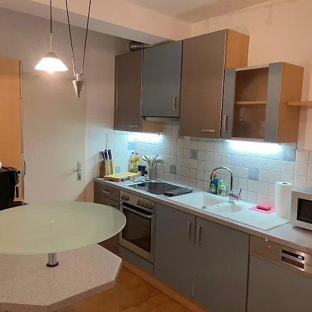 Apartamento Einziehen Und Wohlfuehlen-vollausgestattetes West Fh Joaneum