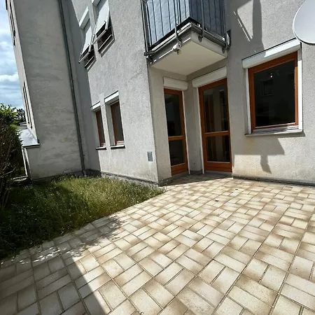 Einziehen Und Wohlfuehlen-vollausgestattetes West Fh Joaneum Apartment